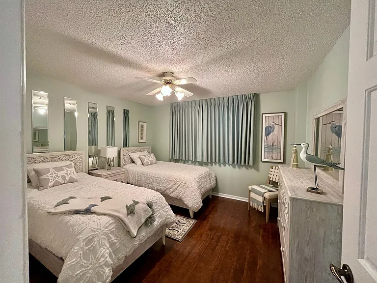 6600 Sunset Way #206 — Photo 11
