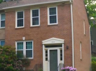 10520 Pine Haven Ter, Rockville, MD 20852