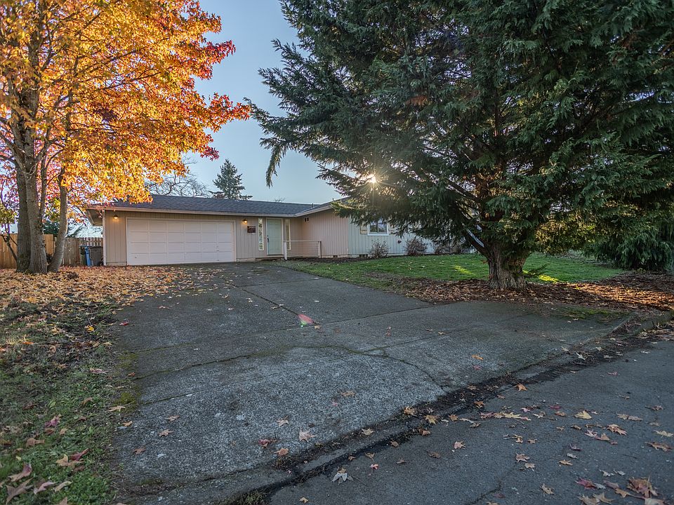 Extra Large Flat Driveway on a treed lot