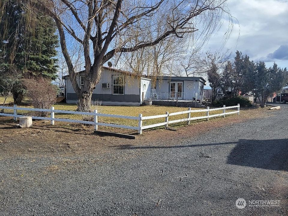 915 NE 18.8 Road, Soap Lake, WA 98851 MLS 2037906 Zillow