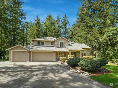 13711 461st Place SE, North Bend, WA, 98045