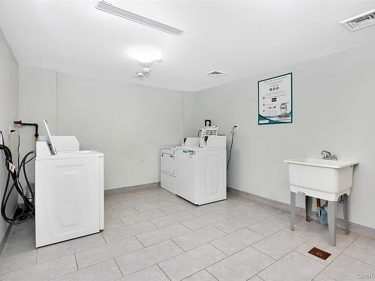 14836 89th Ave #4B — Photo 22