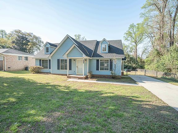 2nd image of 1898 Windsor Rd