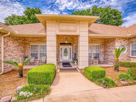 4th image of 3049 Knotty Pine Dr