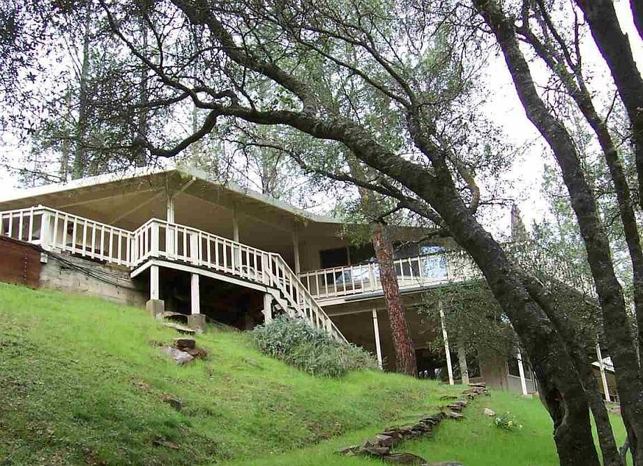 1st image of 19844 Pine Mountain Dr