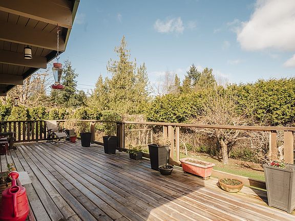 5th image of 12732 Warnock Rd