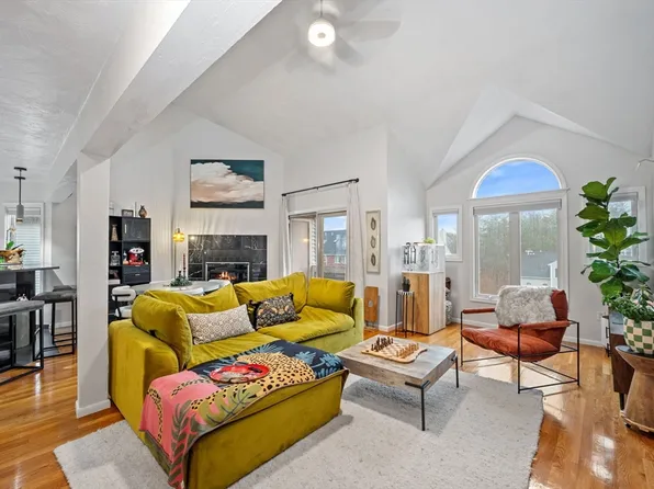 116 Burkhall St Unit C, Weymouth, MA 02190