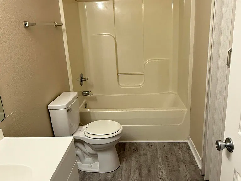 1339 Foxwood Pl — Photo 15