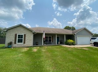 573 S Main St, Huntington, TX 75949