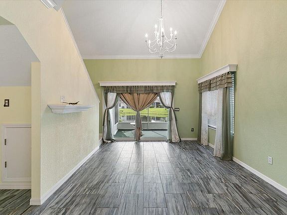 4th image of 1820 Waterford Drive