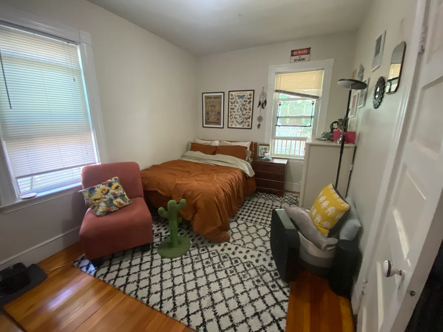 15 Rowell St — Photo 2