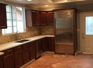 7440 Hesperia Ave, Reseda, CA 91335