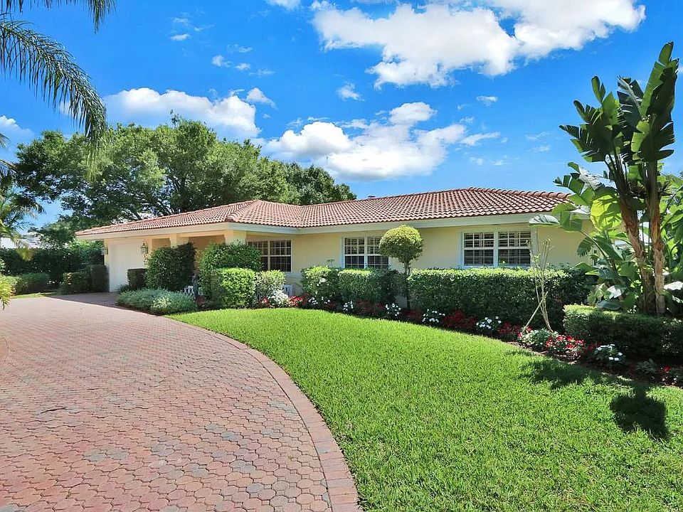 Ample parking in U-Shaped driveway plus garage