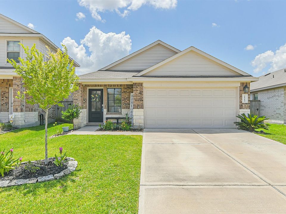 1st image of 21214 Alder Oaks Dr