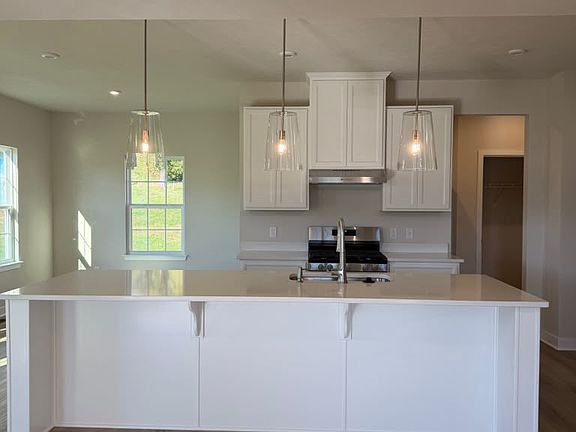 2nd image of 2759 Hanover Cir NW