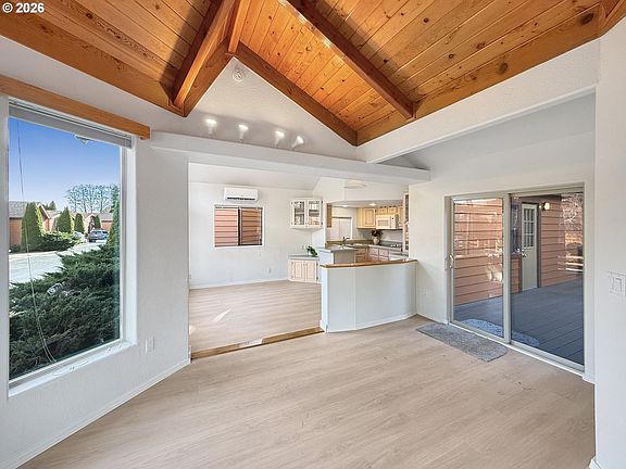 5th image of 97748 N Bank Chetco River Rd #13