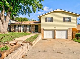 3817 NE 141st Cir, Edmond, OK 73013