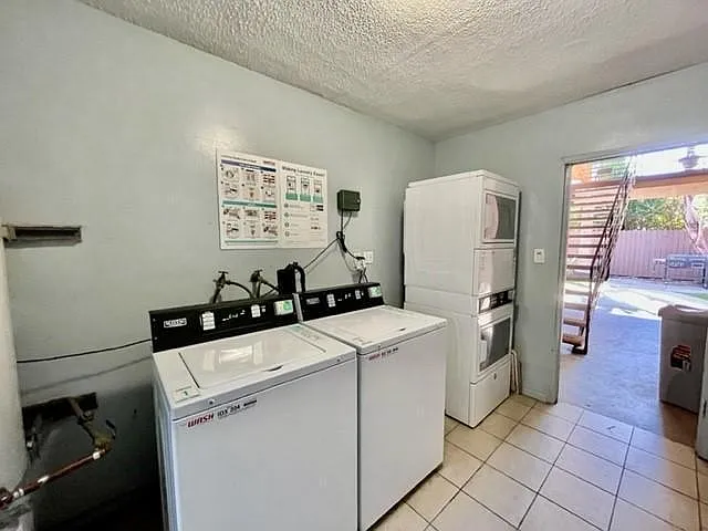 12425 Harris Ave #B8 — Photo 20
