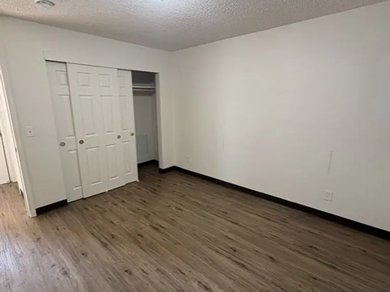 Enjoy Half Off May's Rent in a Prime Location! — Photo 8