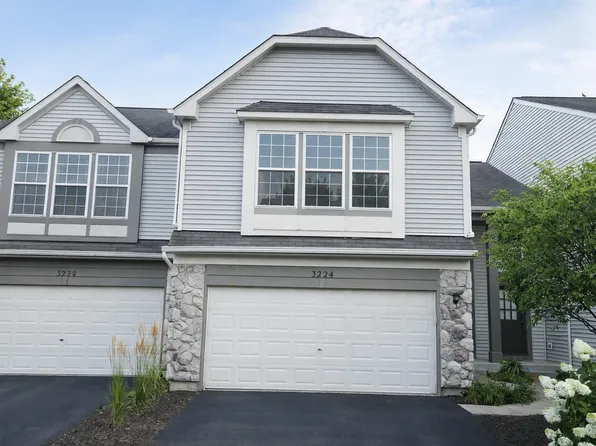 3224 Bromley Ln #3224, Aurora, IL 60502