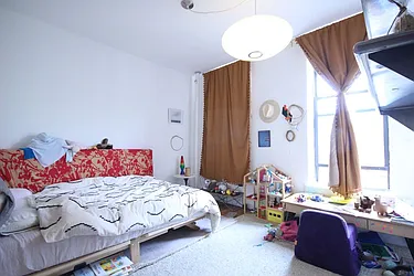 Rented by Dynamik Realty