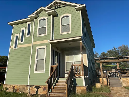 4905 County Road 467 Photo 1
