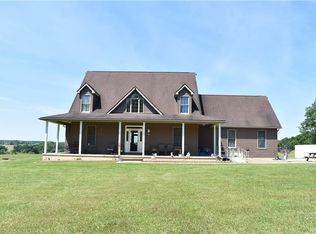 1007 Penn Line Rd, Pierpont, OH 44082