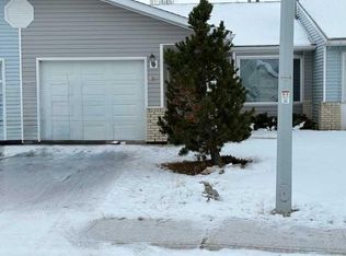 830 N Birchwood Close, Drumheller, AB T0J 0Y6