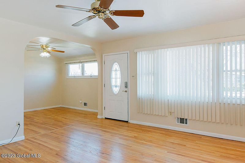 2nd image of 35 Harold Avenue