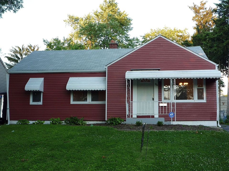 1st image of 94 N Everett Ave
