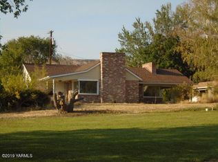 3601 Hillcroft Way, Yakima, WA 98901