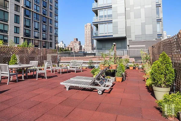 Sold by Halstead Real Estate | media 9