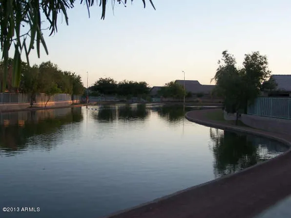 10777 W Monte Vista Rd, Avondale, AZ 85392