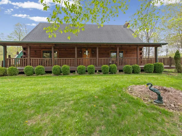 5562 Casey Rd, Dryden, MI 48428