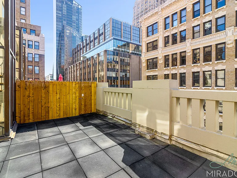 80 Madison Ave #PHC — Photo 1
