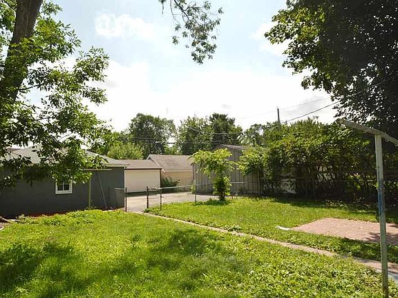 2nd image of 3705 35th Ave S