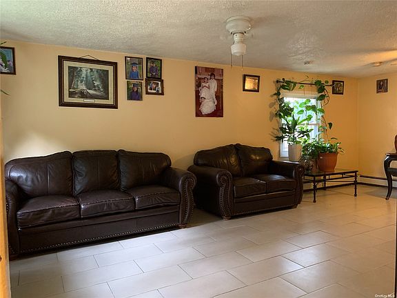 4th image of 128 Split Cedar Dr