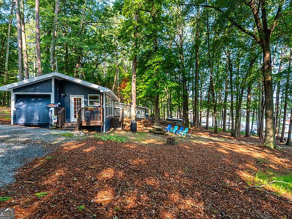 2nd image of 5400 Kings Camp Rd SE #B19