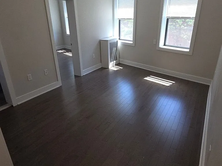 713-715 Bergen Ave — Photo 6