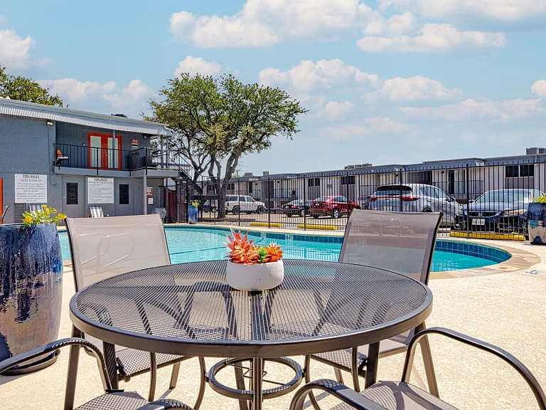 Cantera Apartment Homes — Photo 16