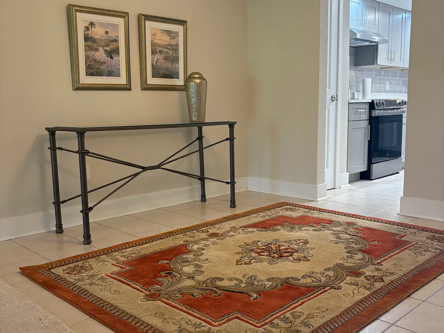 4520 Overlook Dr NE — Photo 2