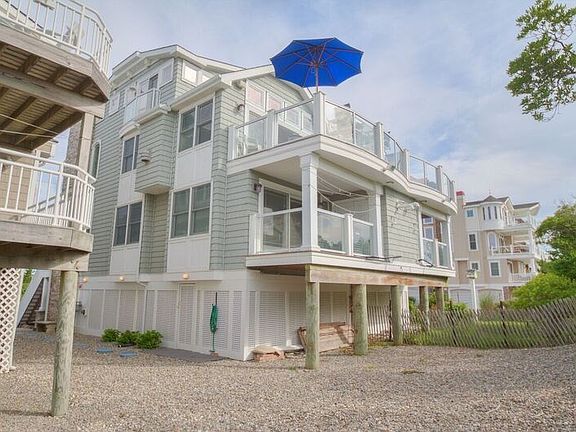3rd image of 2401 Landis Ave #South