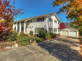 1353 NW Highland Ave, Grants Pass, OR