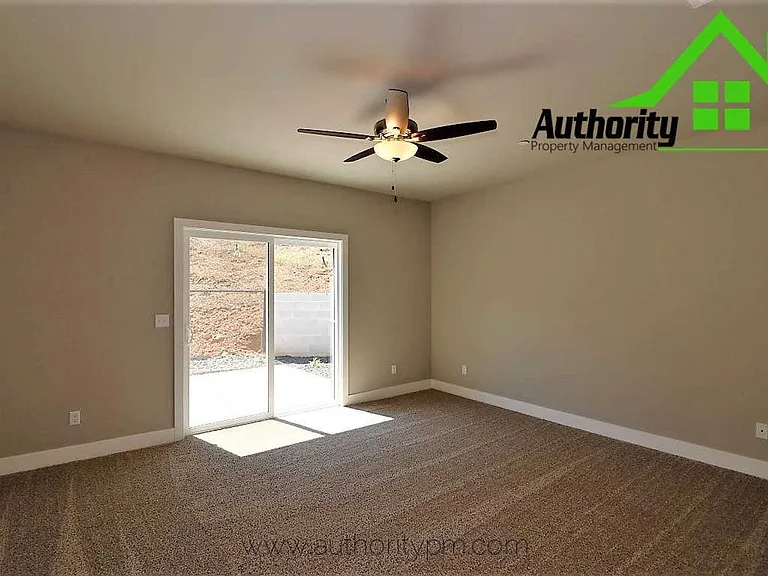 20231 Ballentine Dr — Photo 19
