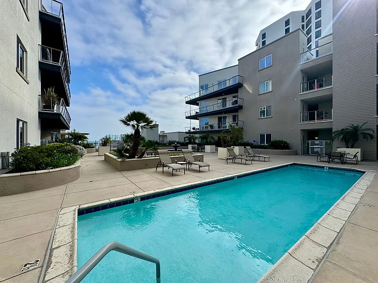 1400 E Ocean Blvd #2208 — Photo 25