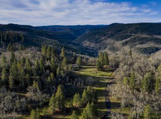 2350 Carroll Rd, Mosier, OR 97040