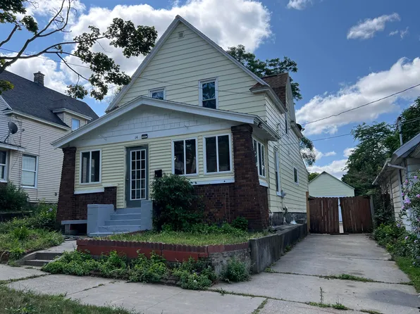 14 Palmer St NW, Grand Rapids, MI 49505