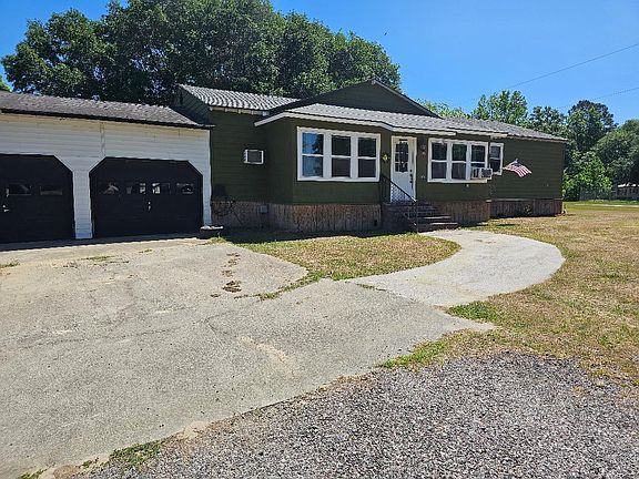 2nd image of 1334 Spiers Landing Rd