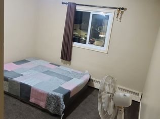 5005 31st Ave NW #1, Edmonton, AB T6L6S6