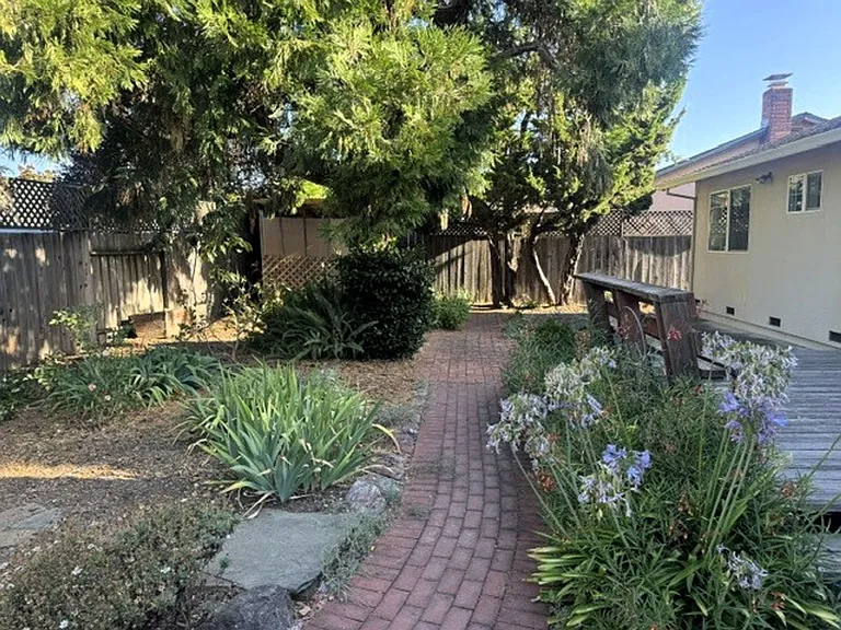 349 Brockhurst Dr — Photo 18
